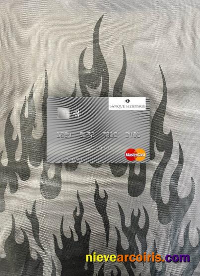 Uruguay Banque Heritage Mastercard Photolook Front Photolook